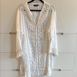 White Lace-Trimmed Tunic Size 2XL